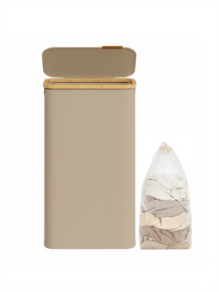 [LCB506N02] SONGMICS Panier à linge avec couvercle, panier à linge fin, 65 L, peu encombrant, doublure en maille amovible, tissu Oxford, poignées en bambou, pliable, 42 x 22,5 x 70,5 cm, marron camel LCB506N02