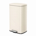 SONGMICS Poubelle de Cuisine 30 L, Poubelle à Pédale, Poubelle avec Couvercle à Fermeture Amortissante et Seau Intérieur, Acier, Beige Sable LTB03A02